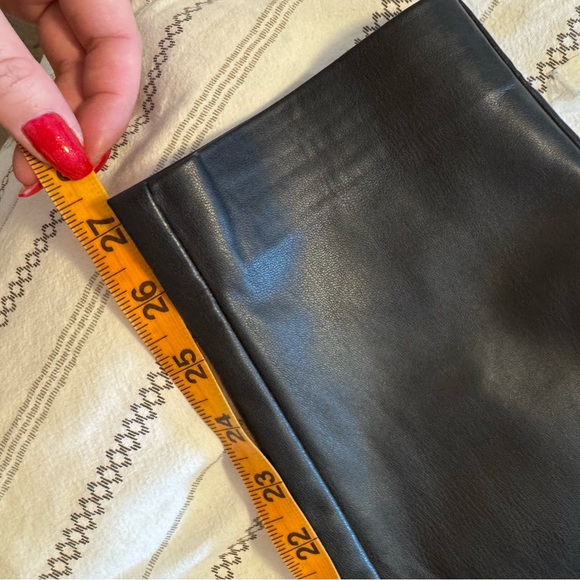 Leather cargo pants - Picture 5 of 6